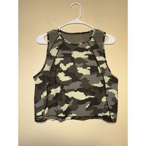 Lululemon Cropped Green Camoflauge Sculpt Tank | Size 4-6? | Activewear